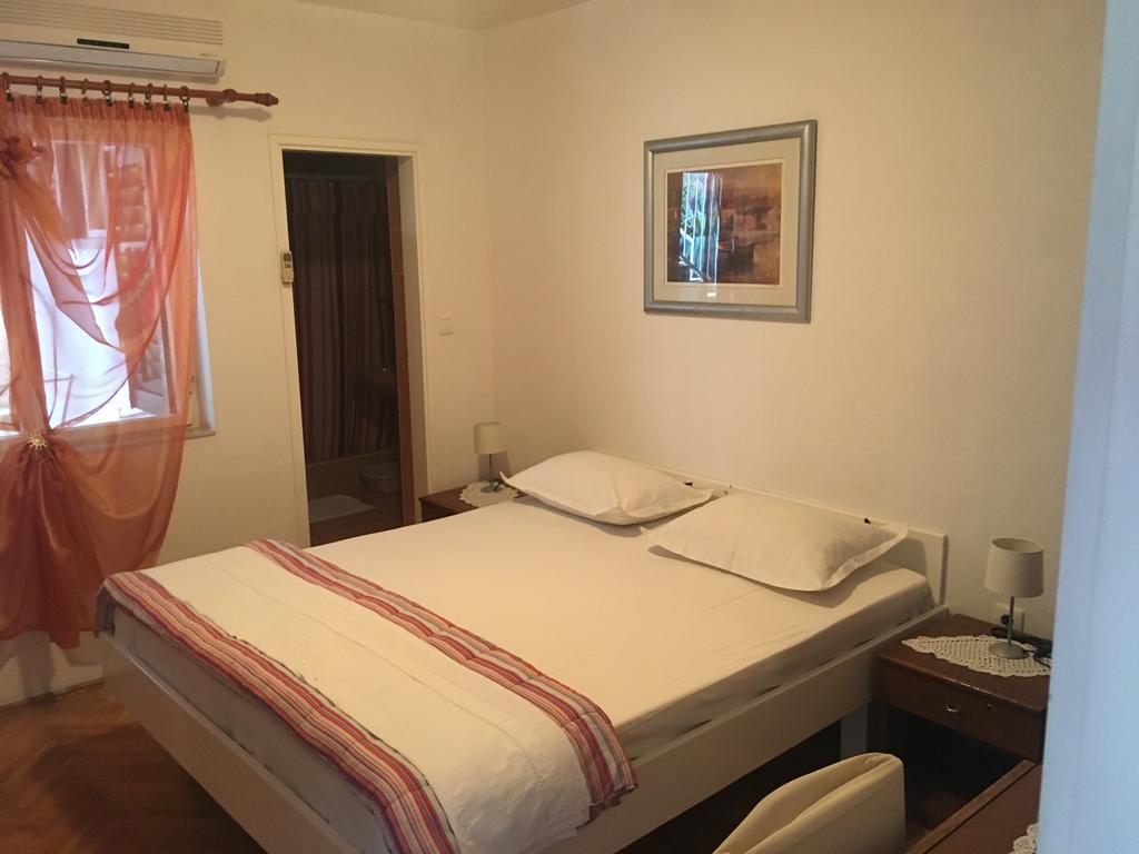 Villa Volga 耶尔萨 外观 照片