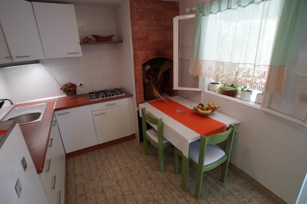 Villa Volga 耶尔萨 外观 照片